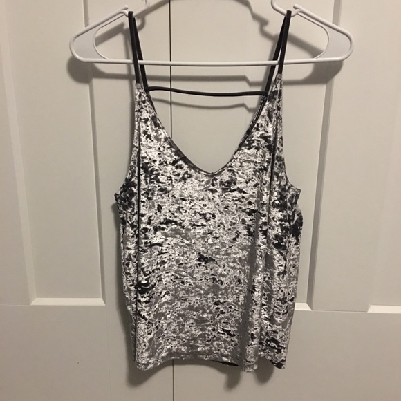 American Eagle Outfitters Tops - SALE! 3/15$ American Eagle Faux Velvet Tank